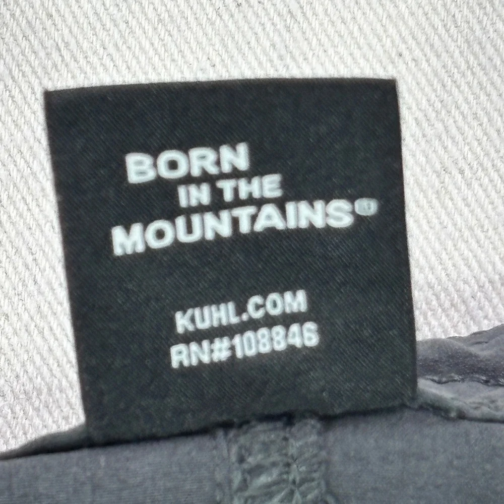 Kuhl Womens Charcoal Grey Cargo Hiking Shorts Size 12 Technical Utility Outdoor